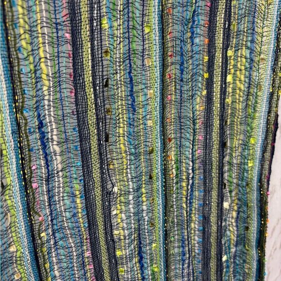 ‼️final must bundle‼️ Green Shades Multicolored Rectangle Scarf Wrap Boucle - Picture 3 of 6